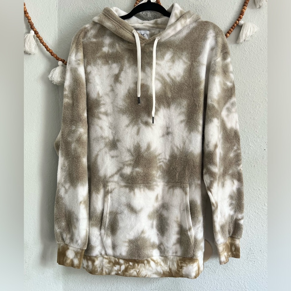 Feat blanket blend tie dye hoodie